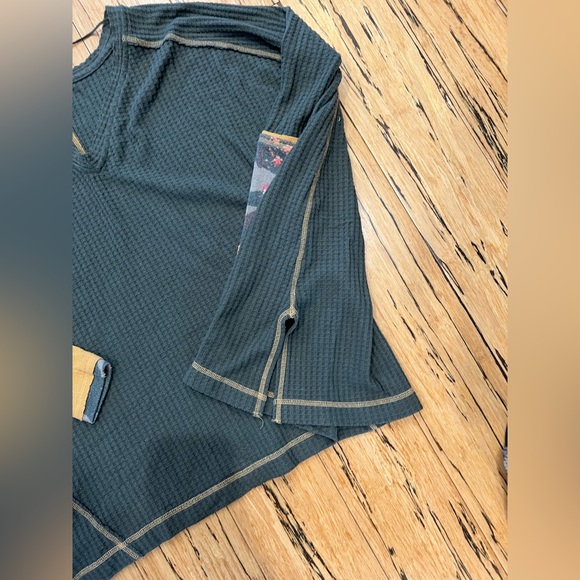 Free People flowy waffle top - Picture 6 of 13